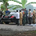 Kapolda Banten Hadiri Kunjungan Kerja Presiden Jokowi di Desa Margagiri Kec. Bojonegara