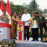 Pj Gubernur Banten Al Muktabar Dampingi Presiden Jokowi Kunjungan Kerja di Provinsi Banten