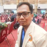 Suhery Wiguna, Aktivis Lingkungan Protes Pelanggaran Kampanye Memaku Pohon
