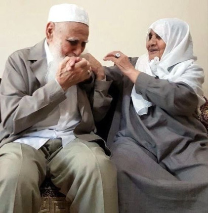 Cara Mencintai Wanita Dengan Tulus, Lakukanlah Tips Berikut Ini!