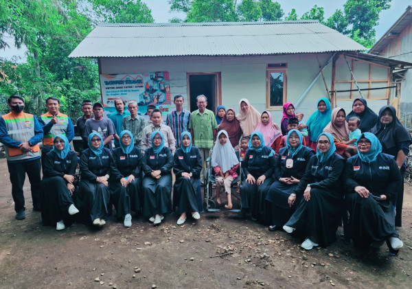 Rumah Nyaman untuk Ayuni, Yatim Penyandang Disabilitas