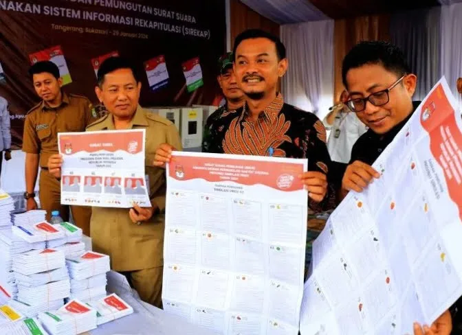 Simulasi Pemungutan Suara Pemilu 2024 di Tangerang