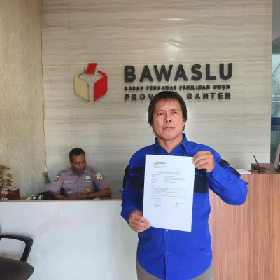 Adityawarman, Warga Serang, Mengajukan Laporan ke BAWASLU Banten tentang Dugaan Pelanggaran Netralitas ASN yang Diposting oleh Akun Instagram @pemprov.banten, Berikut Klarifikasinya!