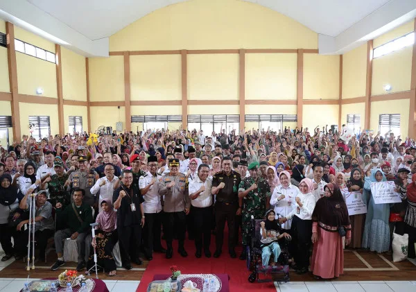 Reformasi Birokrasi dan Penyaluran Bantuan Sosial: Upaya Pemerintah Provinsi Banten Meningkatkan Kesejahteraan Masyarakat