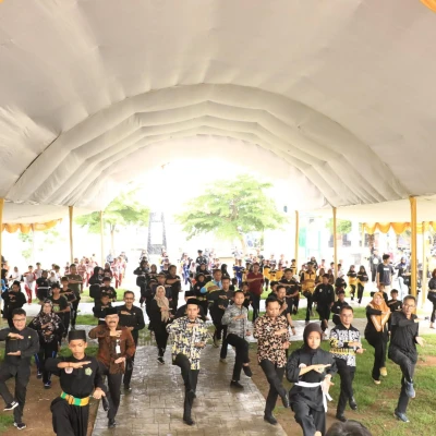 Mahasiswa UGM dan Pemerintah Serang Bersinergi dalam Pelestarian Silat Kaserangan