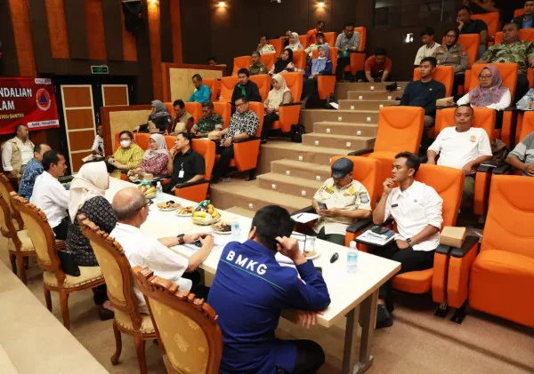 Antisipasi Bencana, Pj Sekda Banten Koordinasi dengan BPBD dan Stakeholder Jelang Pemilu 2024