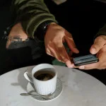 Indonesia Puncaki Daftar Pengguna Paling Aktif Perangkat Mobile di Dunia: Laporan State of Mobile 2024 dan Tips Mengurangi Kecanduan