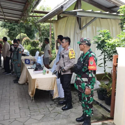 Sinergi Masyarakat dan Kepolisian dalam Pengamanan Pemilu 2024: Upaya Polda Banten Mewujudkan Demokrasi yang Aman dan Lancar