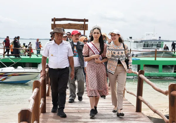 Al Muktabar: Mendorong Potensi Wisata Bahari Teluk Banten dan Pelestarian Lingkungan