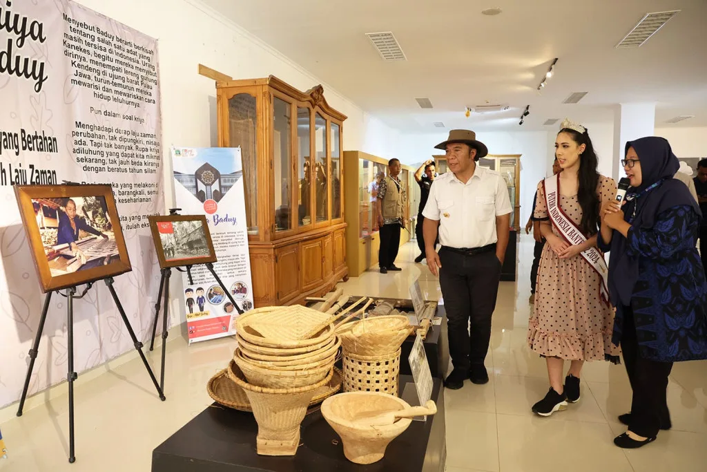 Batik Banten: Membangun Indonesia Melalui Warisan Budaya dan Sejarah