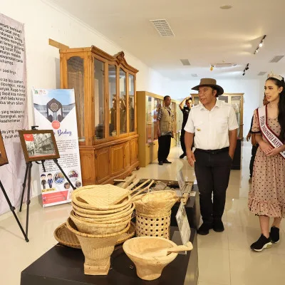 Batik Banten: Membangun Indonesia Melalui Warisan Budaya dan Sejarah