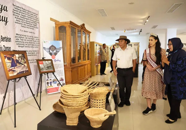 Batik Banten: Membangun Indonesia Melalui Warisan Budaya dan Sejarah