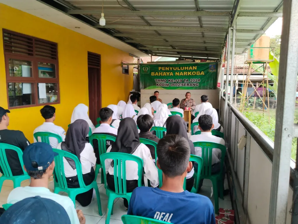 Satgas TNI TMMD ke-119 Kodim 0602/Serang: Membangun Kesadaran Generasi Muda tentang Bahaya Narkoba