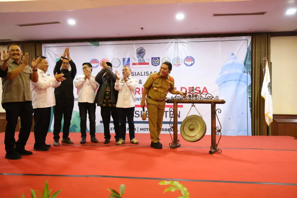 Pj Gubernur Banten, Resmikan Sosialisasi dan Public Hearing Revisi UU Desa