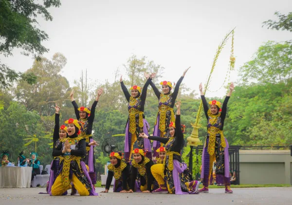 Kontingen TP PKK Provinsi Banten Kreasikan Senam 6 Langkah Cuci Tangan dalam Tari Cuking