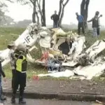 Tragedi Pesawat Latih Jatuh di Tangerang Selatan: Tiga Orang Meninggal, Evakuasi Masih Berlangsung