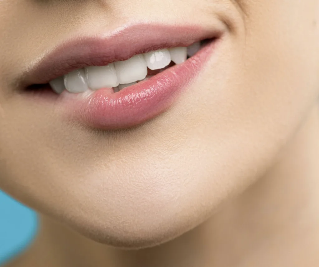 10 Rahasia Mendapatkan Bibir Sehat dan Berisi: Panduan Lengkap Merawat Bibir Anda