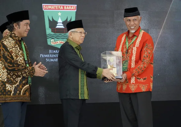 Anugerah Adinata Syariah 2024: Arahan Strategis Wapres K.H. Ma'ruf Amin untuk Pengembangan Ekonomi Syariah