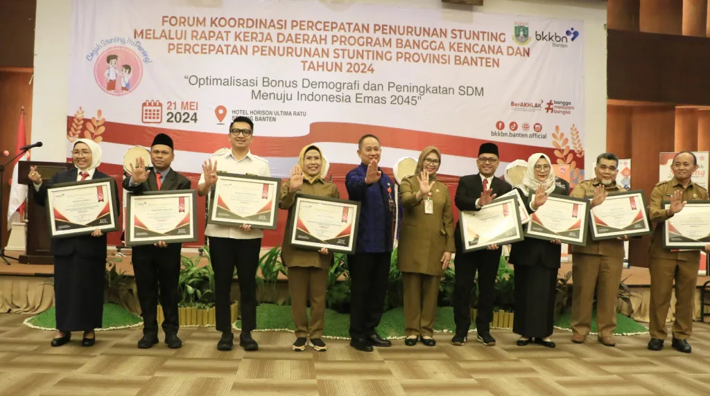 Pemerintah Kabupaten Serang Raih Sembilan Penghargaan dari BKKBN Provinsi Banten untuk Upaya Penurunan Stunting dan Pelayanan KB