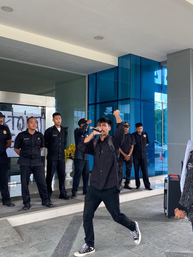 Polemik Kenaikan Uang Kuliah Tunggal (UKT) Menggema di Mahasiswa