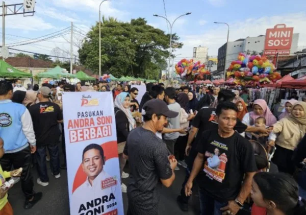 Andra Soni, Calon Gubernur Banten 2024-2029: Momentum Car Free Day untuk Sosialisasi dan Bagi-Bagi 1.000 Susu dan Roti Gratis