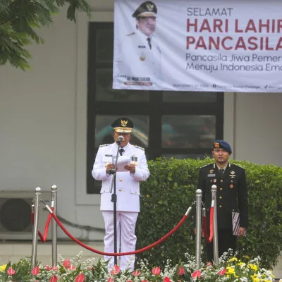Pancasila Sebagai Dasar Negara dan Pemersatu Bangsa: Penjabat Gubernur Banten, Al Muktabar, Mengajak Generasi Muda Memahami dan Mengamalkan Nilai-nilai Pancasila
