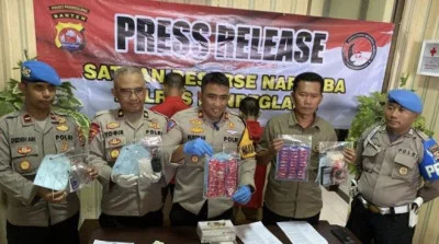 Operasi Anti-Narkoba: Polres Pandeglang Tangkap Dua Pengedar, Sabu Rp 447 Juta Disita
