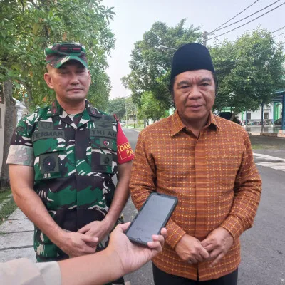 Pj Gubernur Banten Sambut Kedatangan Wapres Ma'ruf Amin di Ponpes An-Nawawi pada Iduladha 1445 H