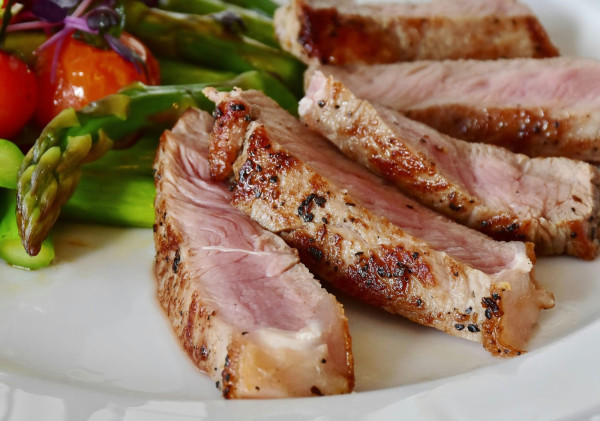 Amankah Konsumsi Daging Kurban Berlebihan? Ini Fakta Kolesterol dan Tips Kesehatannya