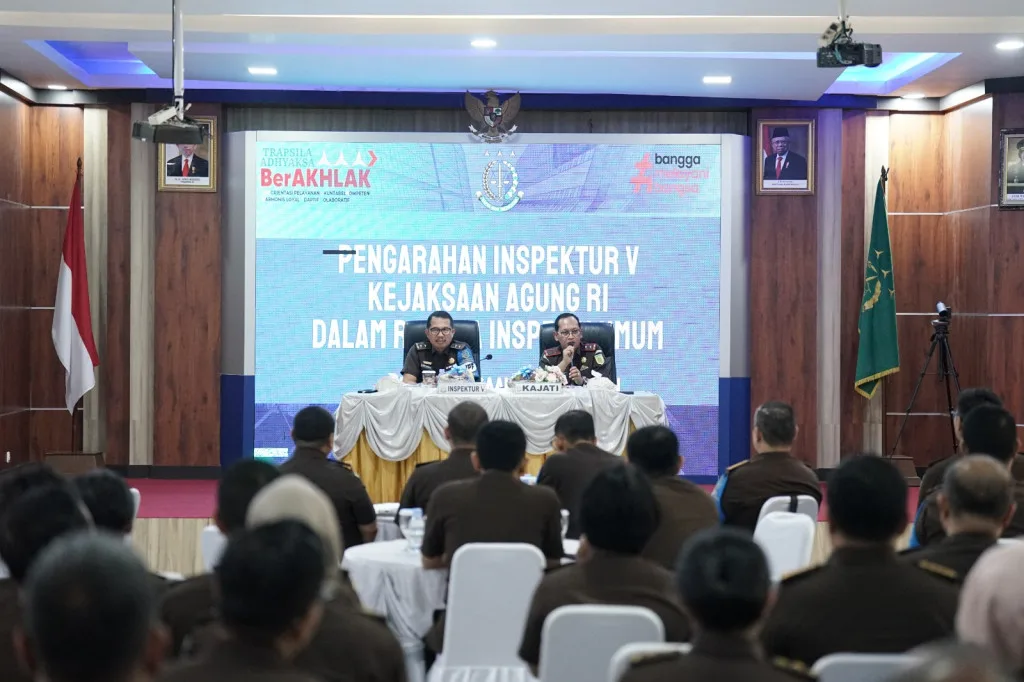 Inspektur V dari Jaksa Agung Muda Pengawasan Kejaksaan RI Lakukan Kunjungan Kerja dan Inspeksi Umum di Kejaksaan Tinggi Banten