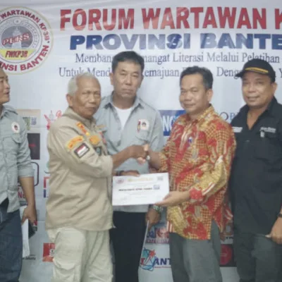 Forum Wartawan KP3B Menggelar Acara Penyerahan Sertifikat Keanggotaan
