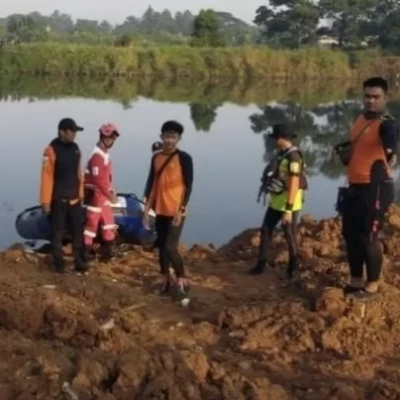 Pemuda Hilang Tenggelam di Danau Cisauk Girang, Pencarian Masih Dilanjutkan