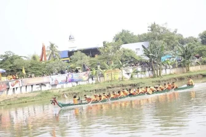 Festival Cisadane 2024: Penampilan Artis Terkenal dan Lomba Perahu Naga Meriahkan Kota Tangerang