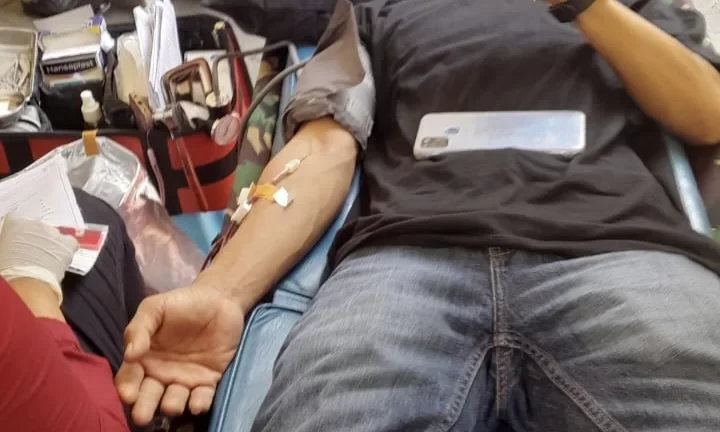 Perayaan Ulang Tahun Pertama KOSTRAT di Alun-alun Kota Serang Dimeriahkan dengan Donor Darah