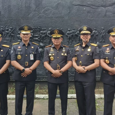 Peringatan Hari Pengayoman ke-79: Kementerian Hukum dan HAM Wilayah Banten Gelar Upacara Tabur Bunga di Taman Makam Pahlawan Taruna Tangerang