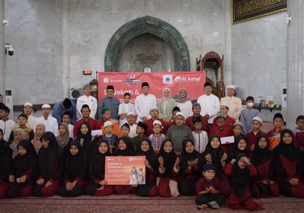 LAZ Al Azhar dan Shopee Berikan Santunan dan Perlengkapan Sekolah untuk Anak Yatim di Peringatan Maulid Nabi