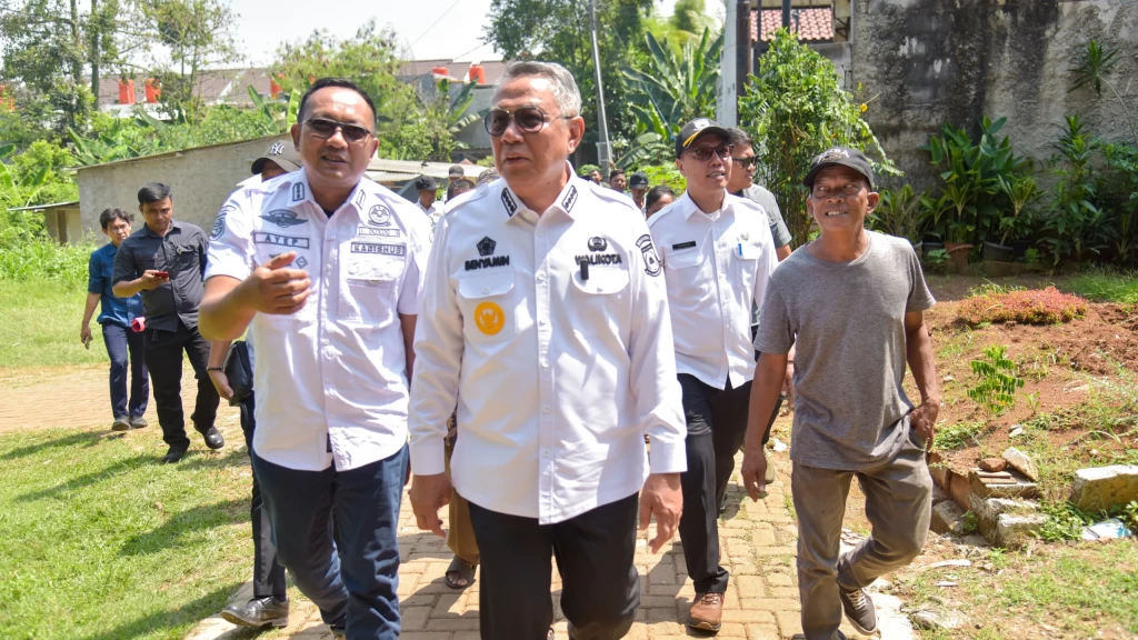 Benyamin Pastikan Pemasangan 3.000 Titik Lampu Tahun 2024 dalam Program Tangsel Terang