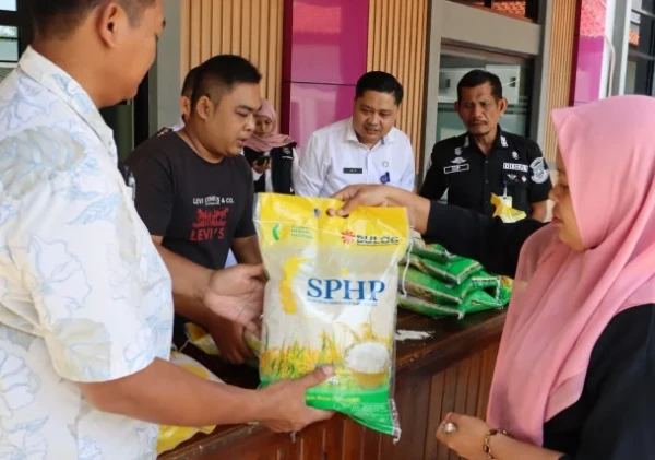 Pemkab Tangerang Gelar Operasi Pasar Gerakan Pangan Murah di Kecamatan Kresek