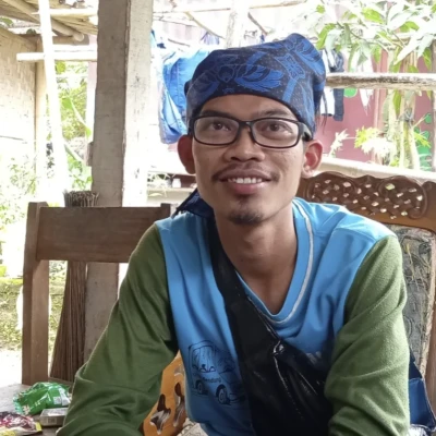 Mardiana: Perjalanan Inspiratif Menuju Wisuda dan Perkembangan Distrik Banten News