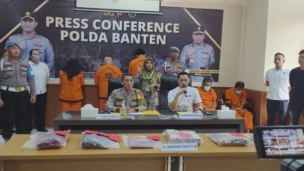 Misteri Pembunuhan di Tol Merak-Jakarta Terkuak: Lima Tersangka Ditangkap