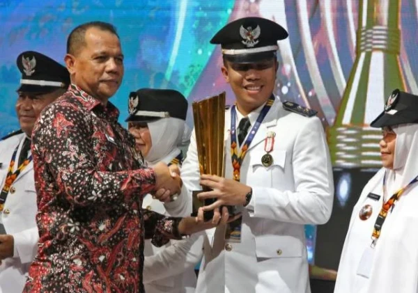 Pemerintah Kota Tangerang Raih Dua Penghargaan Prestisius dalam Lomba Desa dan Kelurahan 2024