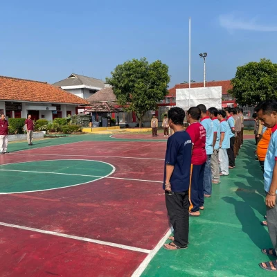 Apel Kesadaran Berbangsa dan Bernegara di Lapas Serang, WBP Antusias Tingkatkan Disiplin dan Kesiapan Integrasi