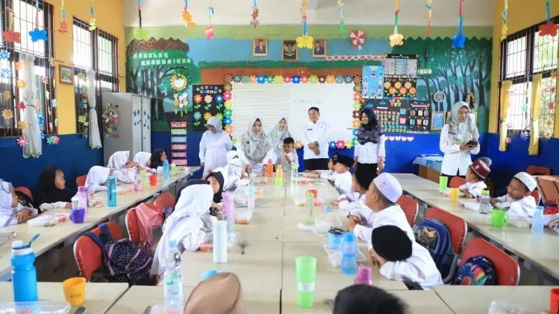 Pemkot Tangerang Targetkan 11.174 Siswa dalam Uji Coba Program Makan Bergizi Gratis