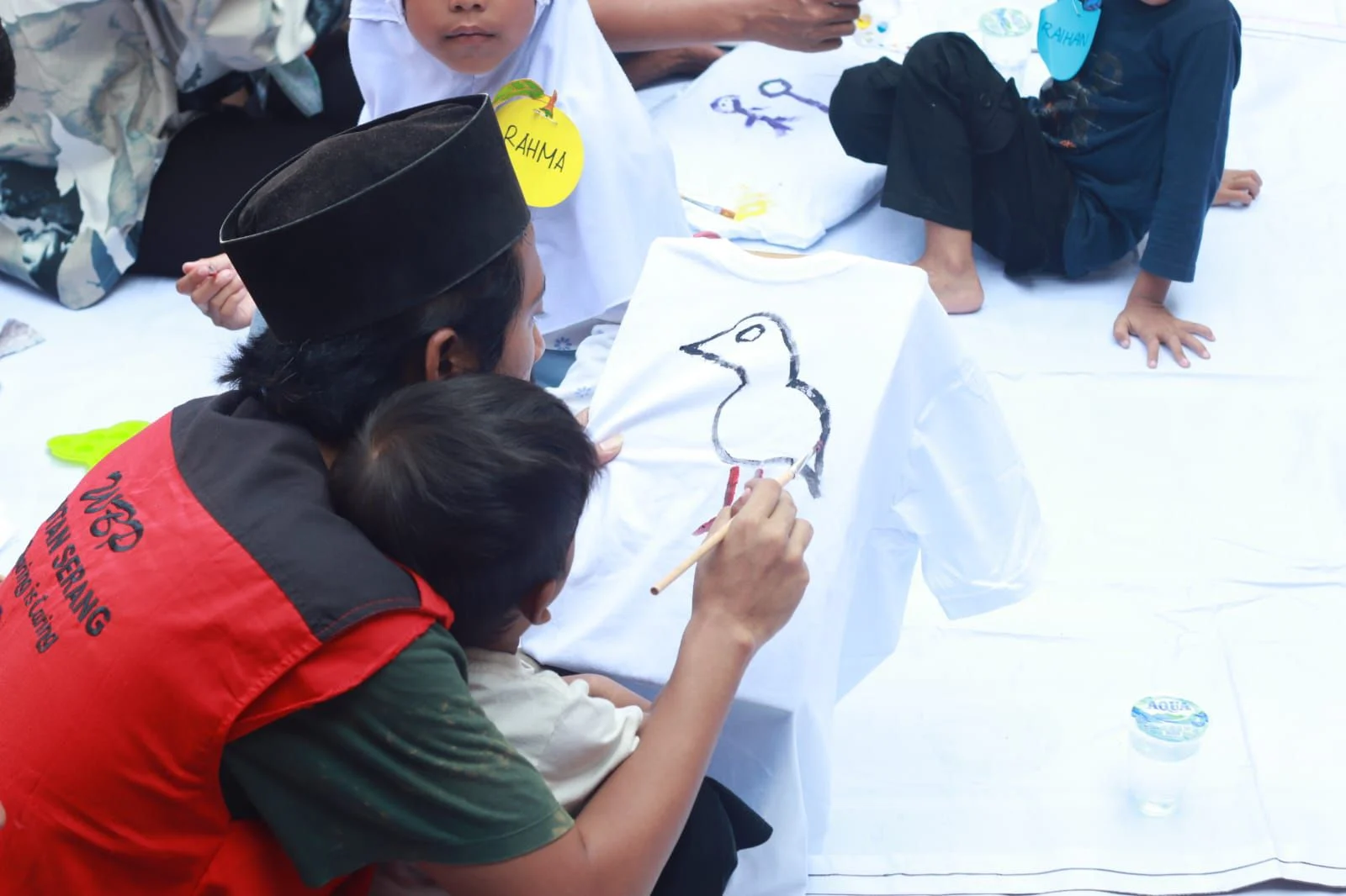 Rindu yang Tertahan: Momen Haru WBP Bertemu Keluarga di Hari Ayah di Rutan Kelas IIB Serang