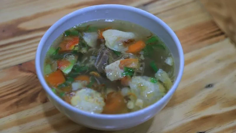 Kuliner Betawi Favorit di Kota Tangerang: Soto dan Sop Betawi Mpok Iccu