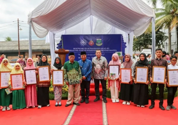 Pj Gubernur Banten dan Menteri RI Hadiri Resepsi Milad Muhammadiyah ke-112