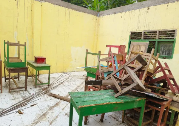 Madrasah Diniyah Madarijul Ulum di Kabupaten Serang Terancam Roboh, Siswa Terpaksa Diliburkan Total