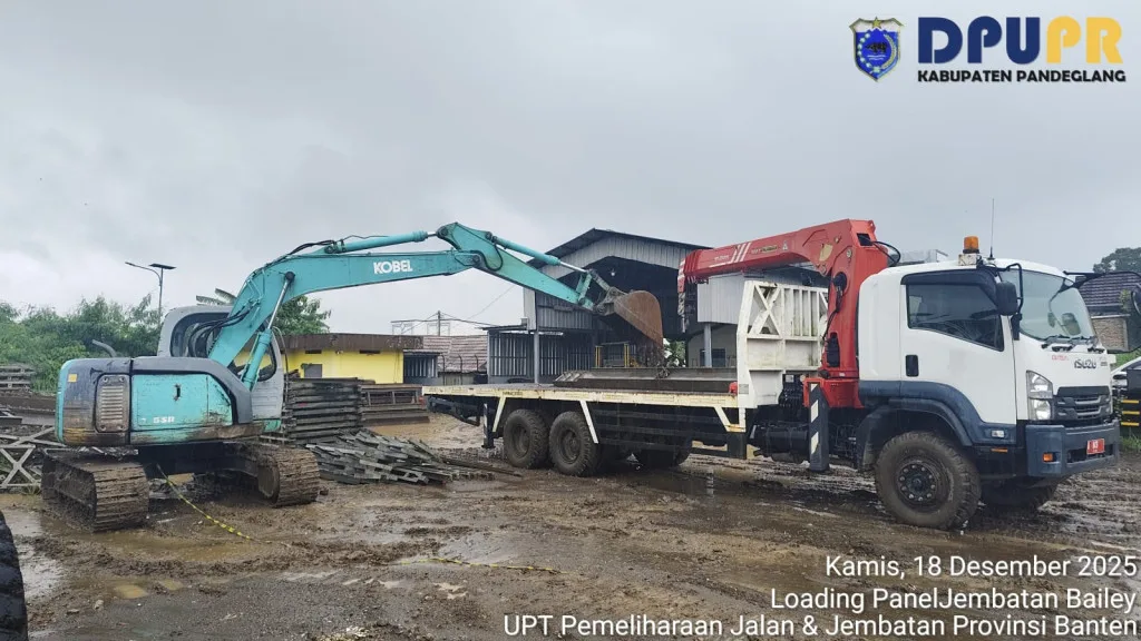 Akses Tiga Desa Pulih, PUPR Pandeglang Tuntaskan Jembatan Darurat