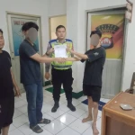 Nyaris Baku Hantam, Polsek Cikande Damaikan Dua Sopir Angkot di Depan PT Nikomas