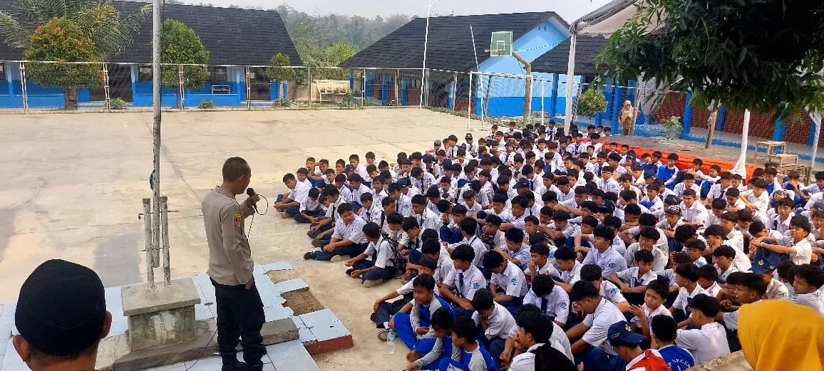 Cegah Tawuran dan Narkoba, Polsek Pamarayan Beri Edukasi kepada 650 Pelajar